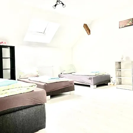 #world Monteur Apartament Schkeuditz
