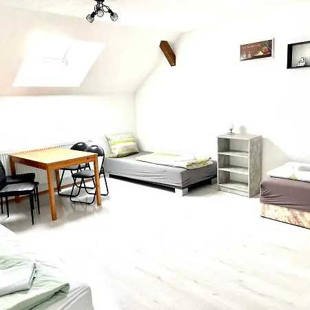 #world Monteur * Шкойдиц