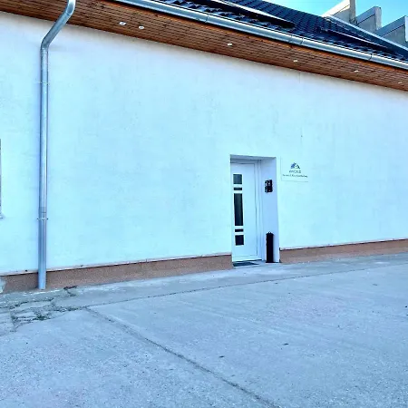 דירה #world Monteur