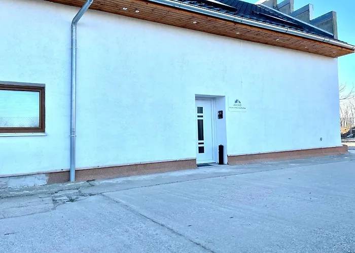 Apartment #world Monteur