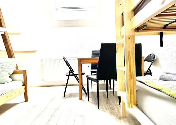 Apartment #world Monteur *